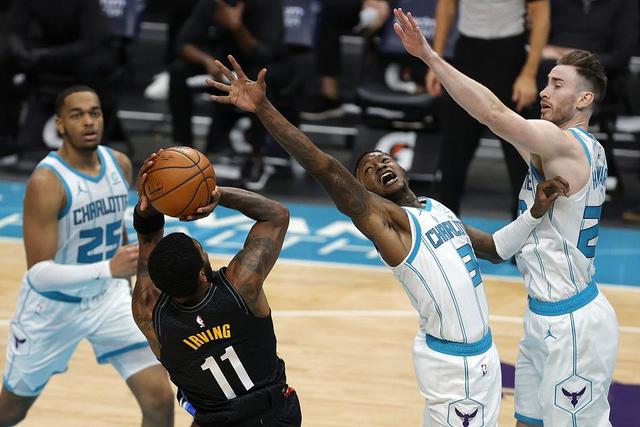 包含赛后突围战来临，纽约尼克斯围绕NBA总决赛篮板制胜，态度坚定，球队文化再被提及的词条